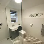 Apartamento Superb City Centre Apartment In Riverside Complex *