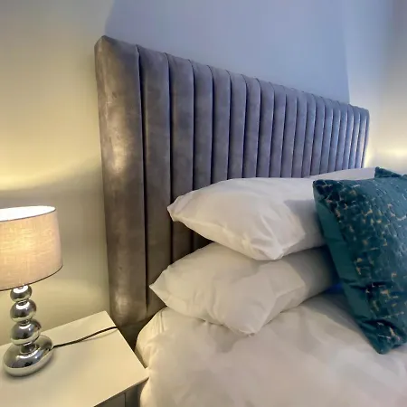 Superb Centre Within The Walls Apartment York